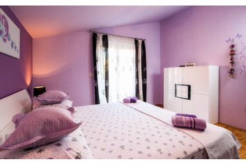 Kroatië Privát Kaštel Lukšić, Exterieur